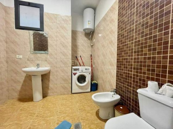 Tirane, jepet me qera apartament 2+1+BLK Kati 9, 130 m² 350 Euro (Rruga Teodor Keko, Astir)
