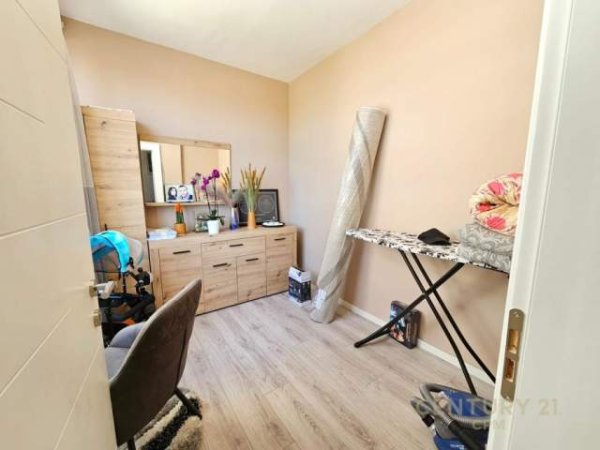 Tirane, jepet me qera apartament 2+1+BLK Kati 1, 88 m² 380 Euro (Rruga Sotir Caci, Fresku)