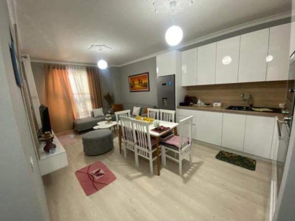 Tirane, shitet apartament 1+1+BLK Kati 1, 60 m² 80.000 Euro (Astir)