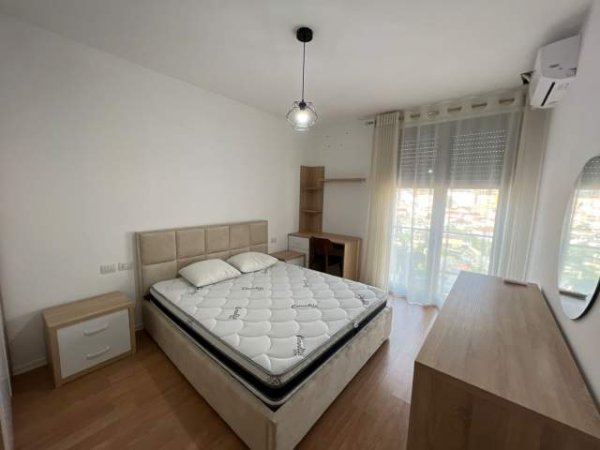 Tirane, jepet me qera apartament 2+1+BLK Kati 7, 108 m² 500 Euro (Don Bosko)