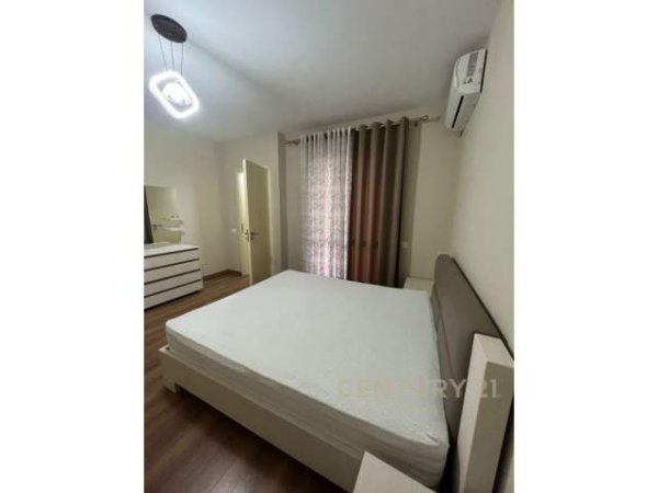 Tirane, jepet me qera 2+1+BLK Kati 2, 103 m² 550 Euro
