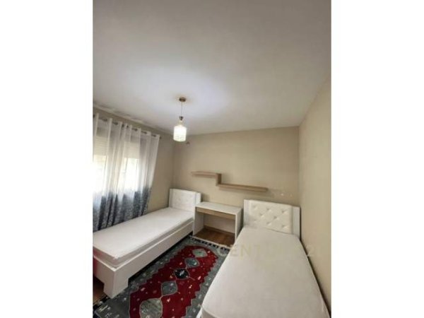 Tirane, jepet me qera 2+1+BLK Kati 2, 103 m² 550 Euro