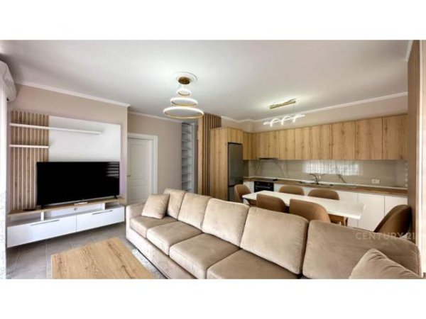 Tirane, jepet me qera apartament 2+1+BLK Kati 7, 85 m² 420 Euro (Yberish, Yzberish)