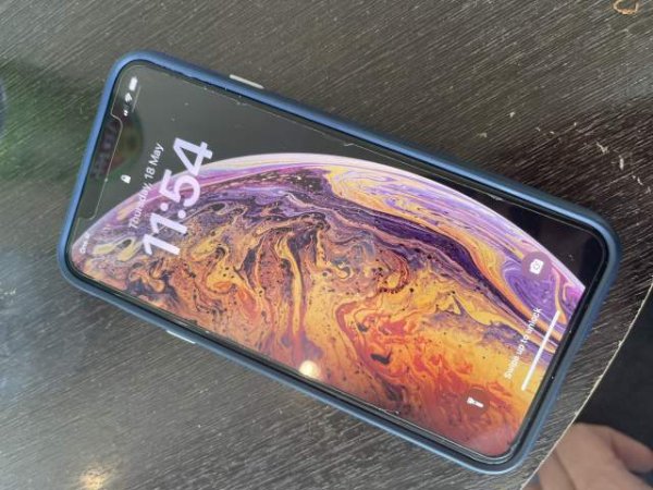 Tirane, shes Apple Iphone xs max 250 Euro