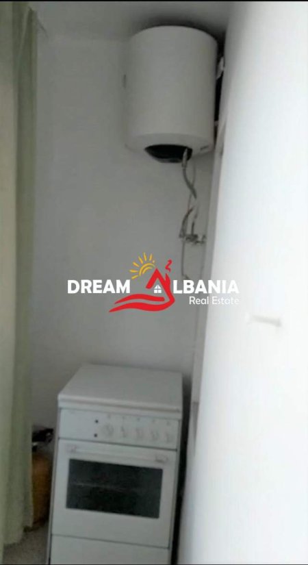 Tirane, shitet apartament 1+1+BLK Kati 6, 58 m² 60.000 Euro (Laprake, prane Spitalit Ushtarak)