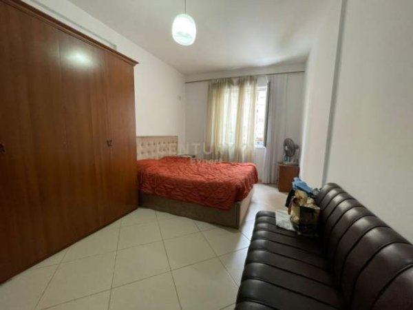 Tirane, jepet me qera apartament 1+1 Kati 2, 60 m² 310 Euro (Astir)