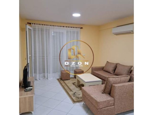 Tirane, jepet me qera apartament 1+1+A+BLK Kati 1, 70 m² 40.000 Leke (Kodra e Diellit)