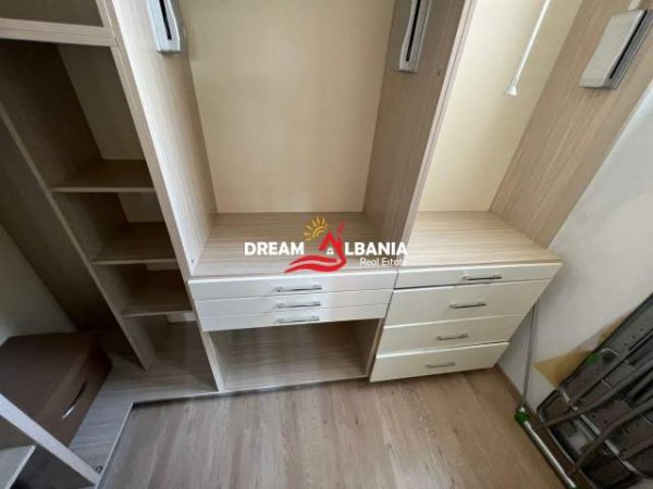 Tirane, shitet apartament 2+1+BLK Kati 7, 105 m² 250.000 Euro (Qender, prane Xhamise “Dine Hoxha”)