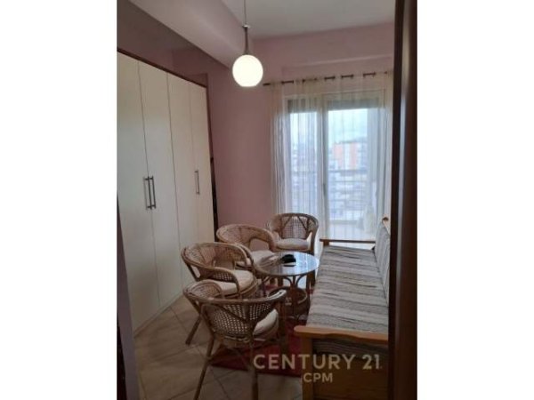Tirane, jepet me qera apartament 2+1 Kati 6, 106 m² 500 Euro (PETRO NINI)