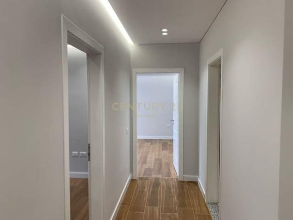 Tirane, jap me qera apartament 1+1+BLK Kati 7, 110 m² 350 Euro