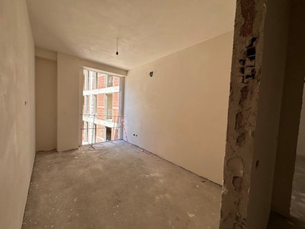 Tirane, shitet apartament 2+1 Kati 2, 91 m² 155.000 € (Bulevardi i RI)