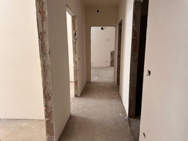 Tirane, shitet apartament 2+1 Kati 2, 91 m² 155.000 € (Bulevardi i RI)