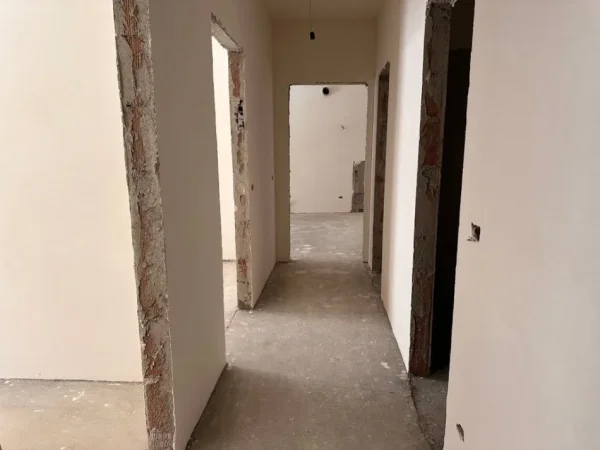 Tirane, shitet apartament 2+1 Kati 2, 91 m² 155.000 € (Bulevardi i RI)