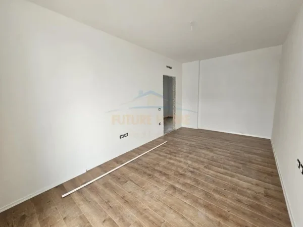 0683487469 OKAZION , Tirane, shitet apartament 2+1 Kati 3, 124 m² 208.000 € (Rruga Jordan Misja , Bulevardi i Ri)