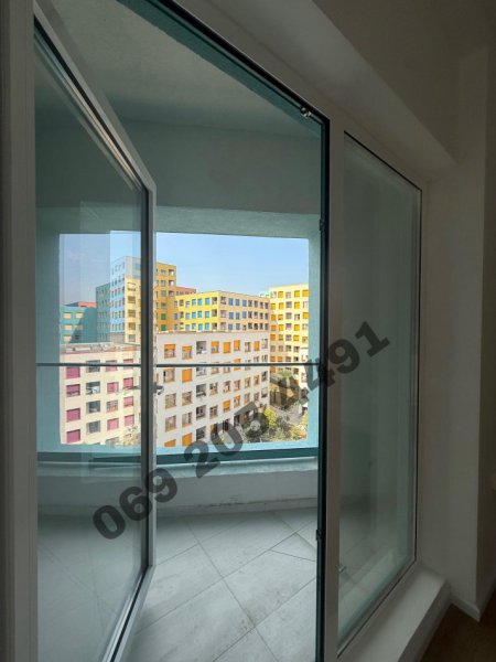 Tirane, jap me qera 2+1 kati  5,450 € (Mangalem) pa komision