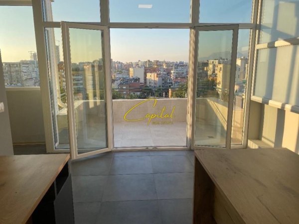 Tirane, jepet me qera zyre Kati 7, 100 m² 500 € (RRUGA E ELBASANIT)