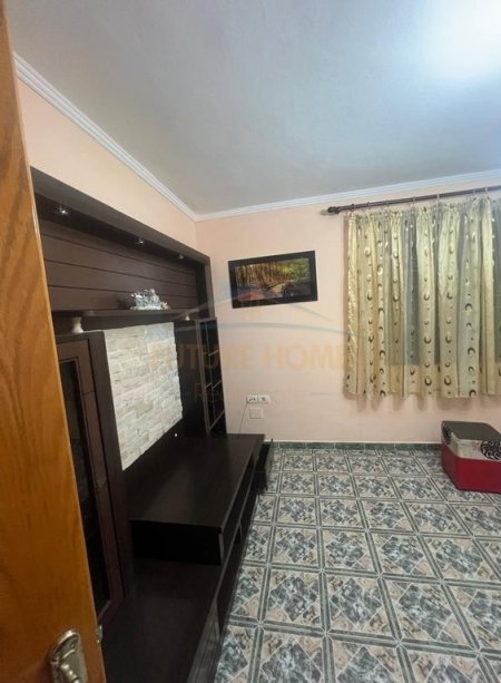 Tirane, jepet me qera apartament 2+1 Kati 1, 66 m² 450 € (Rruga &quot;Kongresi i Manastirit&quot;)