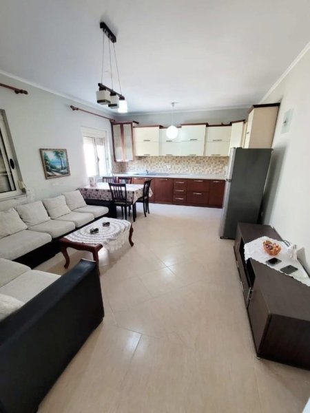 Kavaje, shitet shtepi 2+1+Aneks+Ballkon , 200 m² (Kavaje)