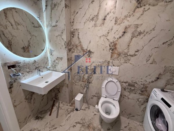 Tirane, jepet me qera apartament 1+1+Ballkon Kati 2, 55 m² 550 € (Kompleksi Magnet)