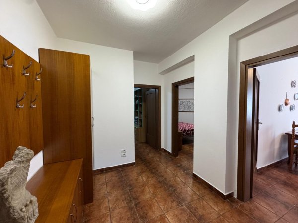 Tirane, jepet me qera apartament 2+1 Kati 5, 100 m² 800 € (myslym shyr)