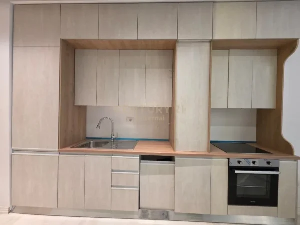 Tirane, shitet apartament 2+1 Kati 4, 119 m² 250.000 € 