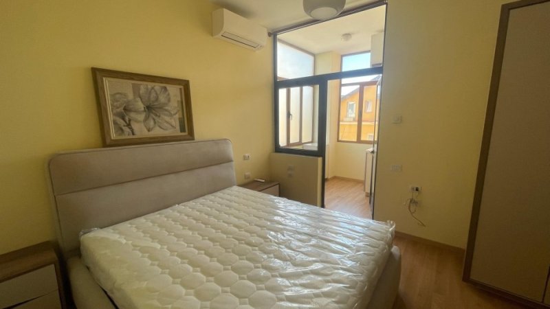 Tirane, jepet me qera apartament 1+1+Aneks+Ballkon Kati 3, 80 m² 650 €