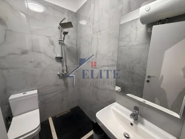 Tirane, shitet garsonier Kati 7, 34 m² 80.000 € (21 Dhjetori)