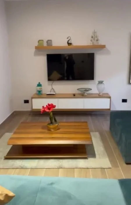 Tirane, shitet apartament 1+1 , 75 m² 200.000 € (Rezidence prane TEG)