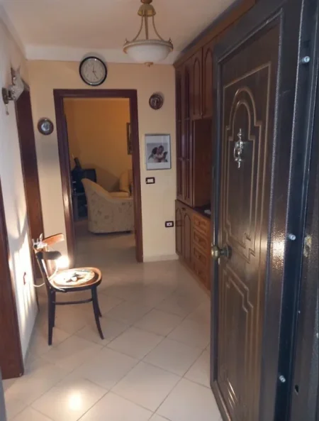 Lushnje, shes apartament 2+1+Ballkon Kati 2, 70 m²