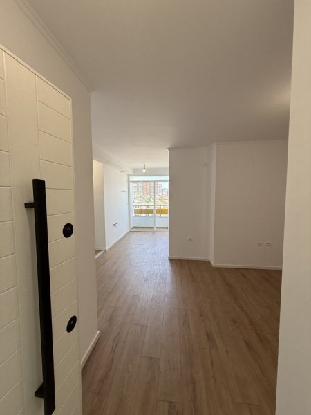 SHITET dhe me KREDI , apartament 1+1+Ballkon Kati 7, 54 m² 115.000 € (Pallati me Shigjeta)
