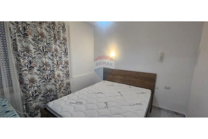 Blloku, jepet me qera apartament 1+1 , 45 m² 600 € (ID: 530551001-192)