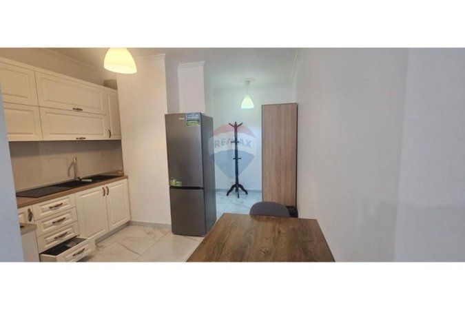 Blloku, jepet me qera apartament 1+1 , 45 m² 600 € (ID: 530551001-192)