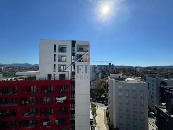 Tirane, shitet apartament 2+1+Ballkon Kati 4, 127 m² 226.800 € (Arlis Farmacia 10)