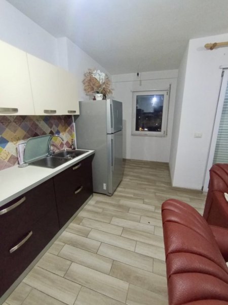 Tirane, shitet apartament 2+1+Aneks+Ballkon Kati 4, 103 m² 120.000 € (Teodor Keko)