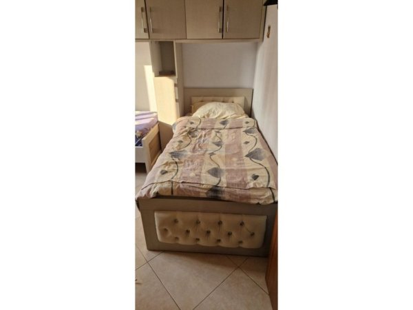 Tirane, jepet me qera apartament 2+1 Kati 4, 86 m² 550 € 