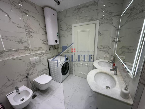 Tirane, jap me qera apartament 2+1+Ballkon Kati 5, 105 m² 1.150 € (Shallvaret)