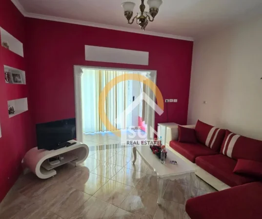 Shkoder, shitet Vile 4+1+Aneks+Ballkon Kati 0, 1.000 m² 250.000 € (DOBRAC, SHKODER)