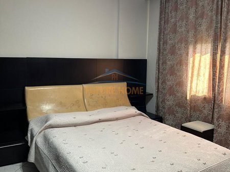 Tirane, shitet apartament duplex 2+1+2+Ballkon Kati 8, 104 m² 200.000 € (Bulevardi Zhan Dark)