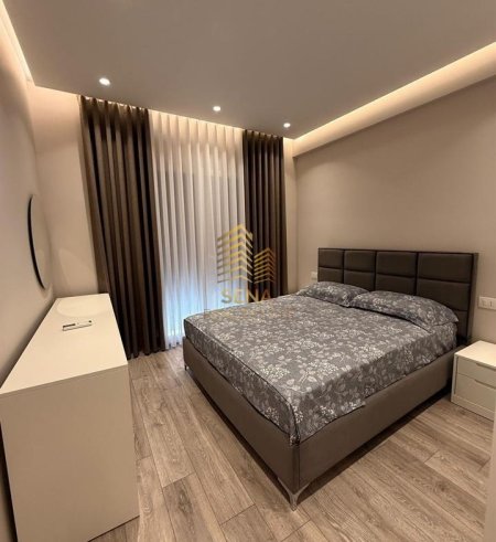 Tirane, jepet me qera apartament 1+1+Ballkon Kati 1, 70 m² 600 € (Bulevard Kashar)