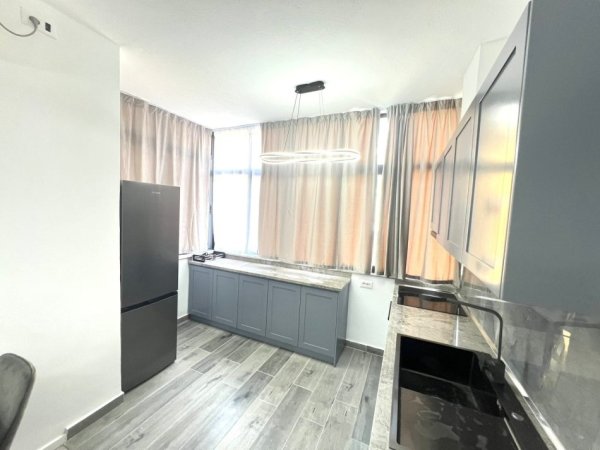Tirane, jepet me qera apartament 1+1+Ballkon Kati 2, 60 m² 650 € (bulevardi zogu i pare)
