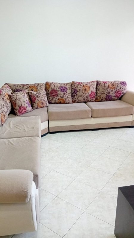 Tirane, shitet apartament 2+1+Ballkon Kati 3, 87 m² 155.000 € (Fusha e Aviacionit)