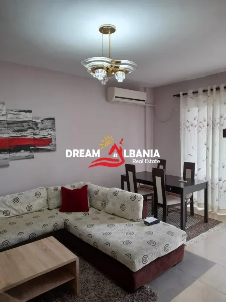 Tirane, jepet me qera apartament 2+1 Kati 2, 90 m² 500 € (Sauk)