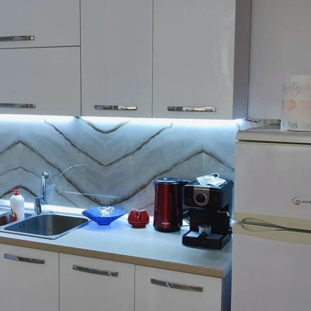 Tirane, jepet me qera apartament 1+1+Aneks Kati 2, 65 m² 510 € (Kompleksi Kontakt ISH parku)