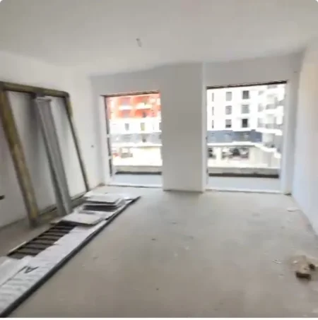 Shqiperi, shitet apartament 2+1 Kati 5, 102.000 € 