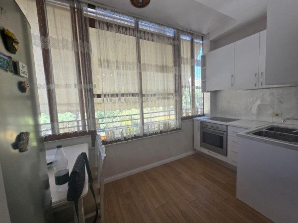 Tirane, shitet apartament 2+1+Aneks Kati 5, 74 m² 93.000 € 