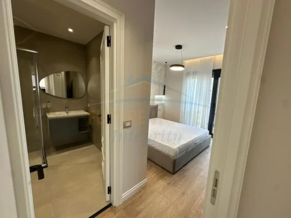 0683487469 Tirane, jepet me qera apartament 2+1 Kati 8, 100 m² 1.200 € (Rruga e Elbasanit)