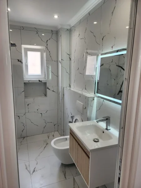 Tirane, shitet apartament 1+1 Kati 4, 51 m² 95.000 € (PRANE XHAMISE XHURA)