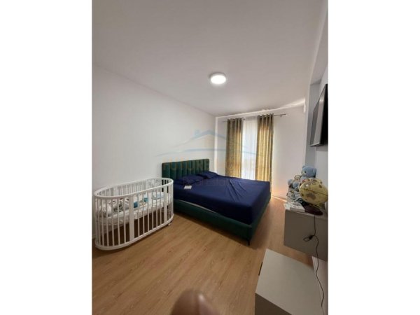 0683487469 Tirane, shitet apartament 2+1 Kati 8, 75 m² 118.000 € (KOMPLEKSI UNIVERS CITY)