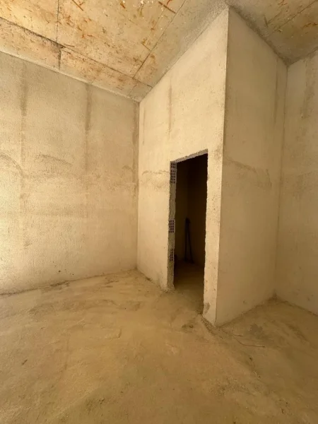 Njësi Biznesi për Shitje tek Univers City