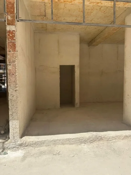 Njësi Biznesi për Shitje tek Univers City